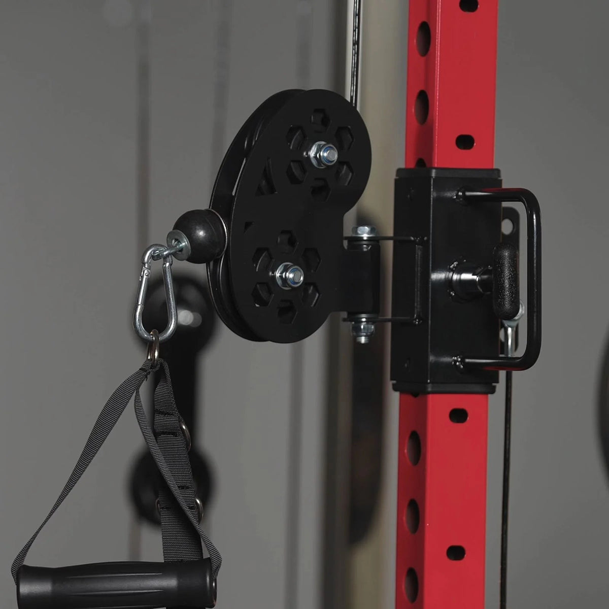 HR05 Plate-Loaded Half Rack Functional Trainer